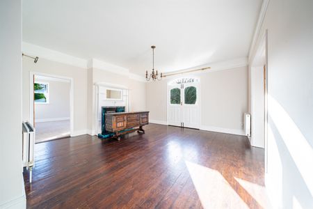 Moor End Farm, Ruddington - Photo 2