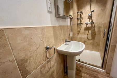 Woollin Avenue - Photo 5