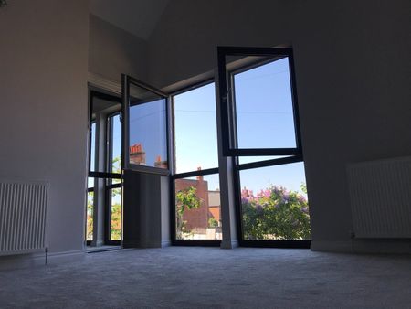 2 Bed End Terrace, Pell Street, RG1 - Photo 3