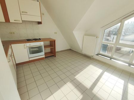 Appartement en plein centre ville à 6000 Charleroi - Photo 3
