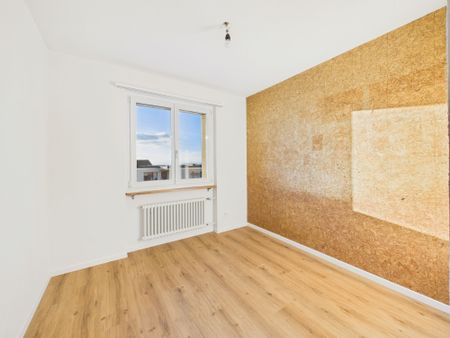 Charming 6.5-room terraced house with beautiful conservatory in Bellikon, canton AG - Photo 4