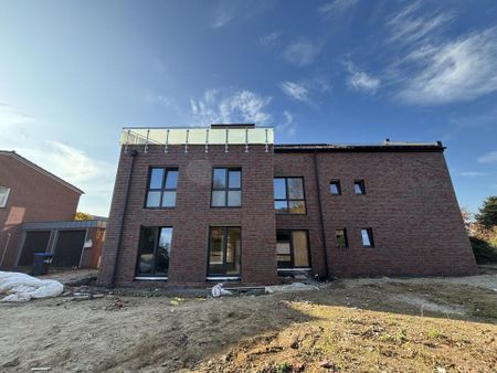 Neubau, Obergeschosswohnung mit Balkon - Photo 2