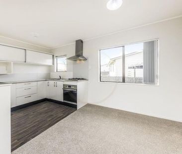 3 Bedroom 1 Bathroom house available to rent - Photo 1