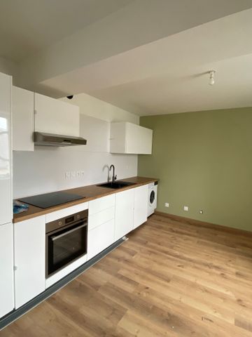 APPARTEMENT DOUVRES LA DELIVRANDE - 4 pièces - 103.29 M² au sol - Photo 2