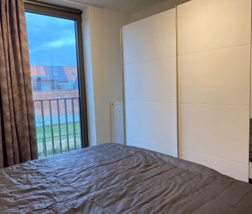 Gemeubeld appartement, rustig gelegen in Sint-Niklaas - Photo 4