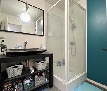Location Appartement 2 pièces 56m² BEAUMONT 63110 - Photo 4