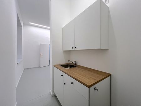 Ruhige Singlewohnung im Erdgeschoss Nähe Naschmarkt I unbefristet - Photo 2