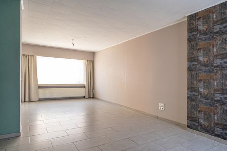 GESLOTEN BEBOUWING IN HET CENTRUM VAN WUUSTWEZEL - Photo 4