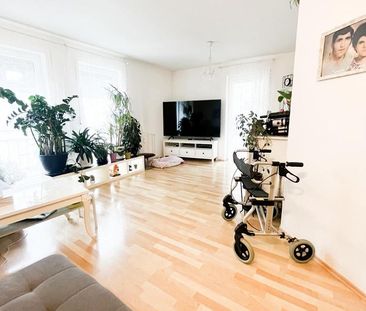 3-ZKB Wohnung mit Balkon - Photo 1