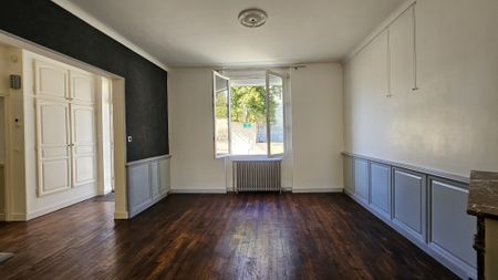 Location Maison 5 pièces 84m² CHASSENEUIL DU POITOU 86360 - Photo 3