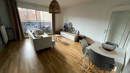 THIONVILLE - QUARTIER BRIQUERIE - F2 MEUBLE - TERRASSE - PARKING - Photo 2