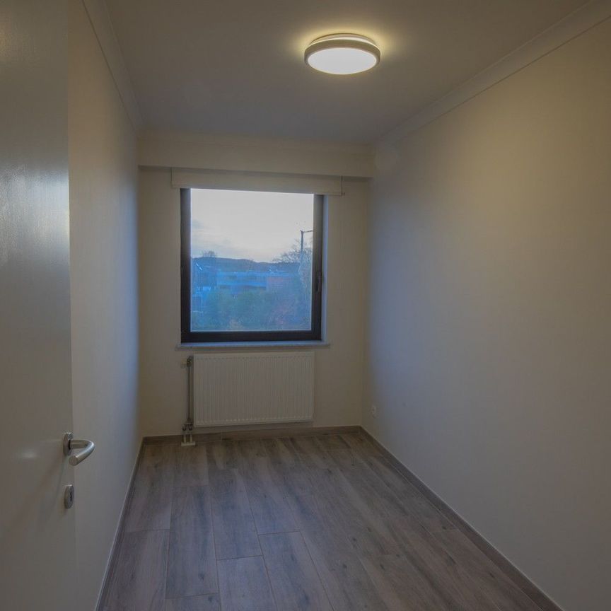 Vernieuwd appartement op TOPLOCATIE met garage als een privé stadstuin! - Foto 1