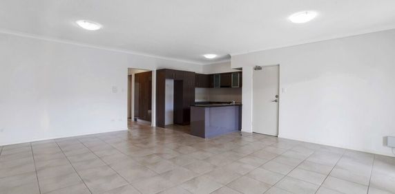 2 bedrooms, 2 bathrooms, 1 car space, 2 balconies, Air Con, Pool, BBQ, Park, Security, Public Transport - Photo 2