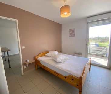 Location Appartement 2 pièces 44m² - Photo 2