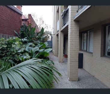 2/199 Barkly Street, Fitzroy North, Vic 3068 - Photo 4
