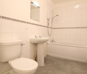 1 bedroom flat to rent - Photo 6