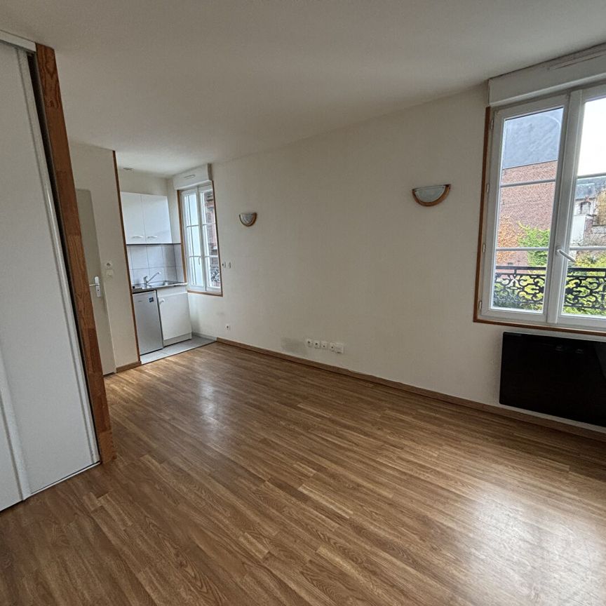 Location Appartement 1 pièce 16m² - Photo 1