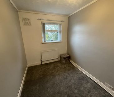 35 Glenalina Park, - Photo 6