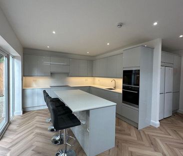 1 bedroom semi-detached house to rent - Photo 6