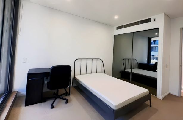 3 bed 2 bath*238 - Photo 1