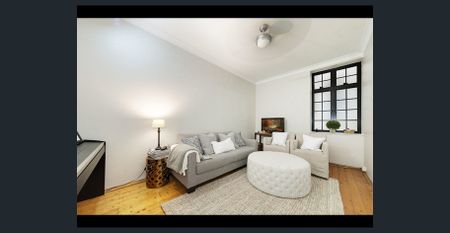 HARBOURSIDE ART DECO ONE BEDDER APARTMENT - Photo 4