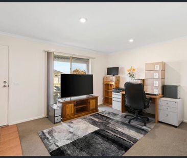 Lovely Home, Quiet Location! - Photo 4