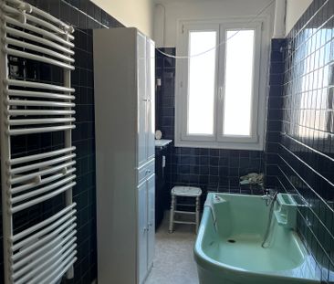 A LOUER T2 MEUBLE QUARTIER REPUBLIQUE BEAUX ARTS - Photo 3