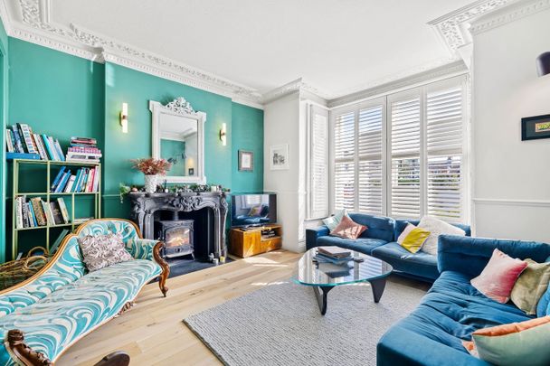 5 Bed Detached House, Hartington Villas, BN3 - Photo 1