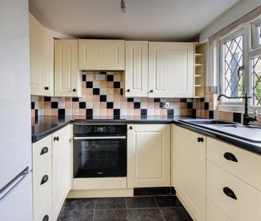 1 bedroom end of terrace house to rent - Photo 1