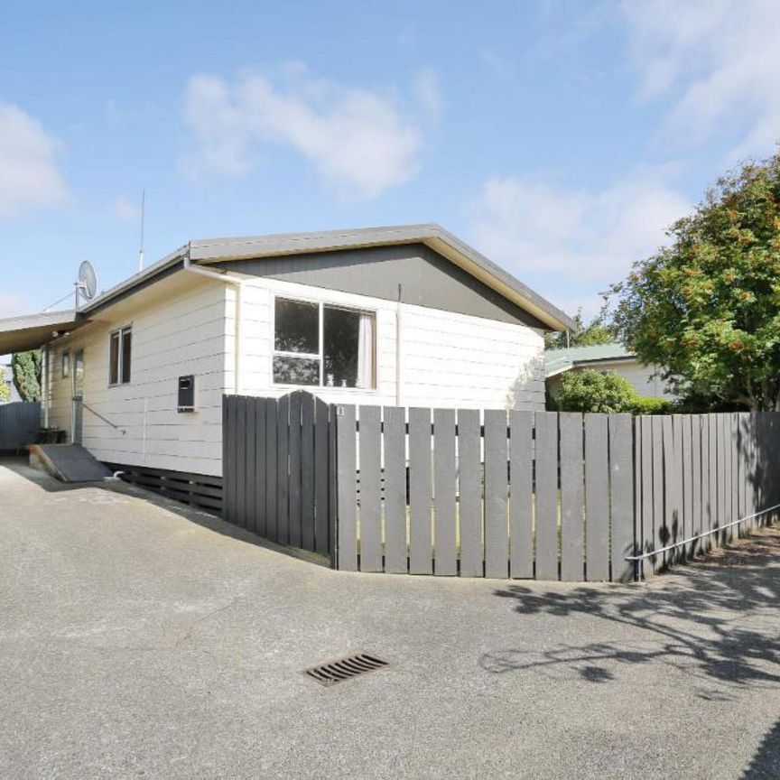 2 Bedroom Town house - Photo 1