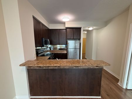 For Lease - 220 Burnhamthorpe Street Unit# 2110, Mississauga, Ontario - Photo 5