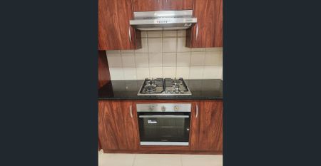 Stunning Family Home in Mawson Lakes - Photo 4