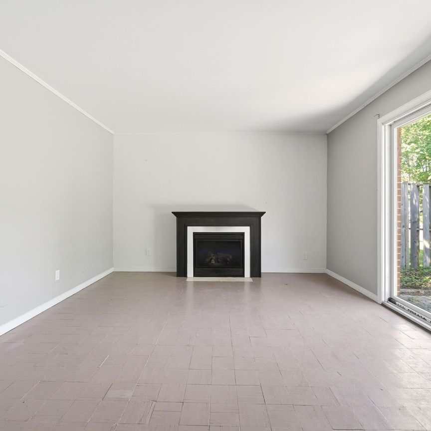 For Lease - 13 SPRINGDALE Drive Unit# Lower, Barrie, Ontario - Photo 1