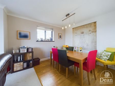 Abbots Road, Cinderford - Photo 3