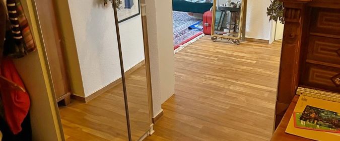 Citylage *** Gemütliches Apartment mit Südbalkon und Einbauküche *** Fahrstuhl im Haus - Photo 1