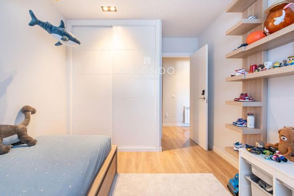 4 bedroom luxury Townhouse for rent in Cobeña, Autonomous Region of Madrid - Photo 1