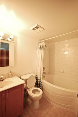 For Lease - 2585 Erin Centre Boulevard Unit# 206, Mississauga, Ontario - Photo 1