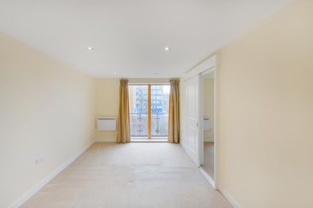 1 bedroom flat to rent - Photo 4