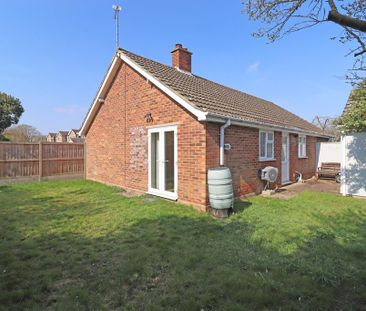 3 bedroom detached bungalow to rent - Photo 5