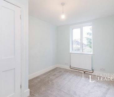 2 bedroom semi-detached house to rent - Photo 5