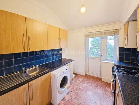 Cotswold Road, Westcliff On Sea, SS0 - Photo 3