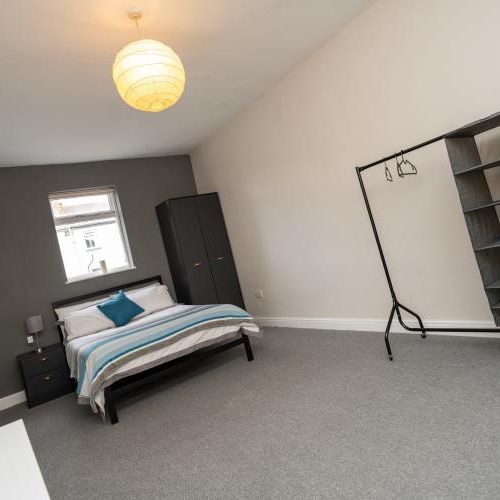 Student House 6 bedroom, Broomhall, Sheffield - Photo 1