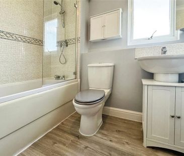 2 bedroom end of terrace house to rent - Photo 6