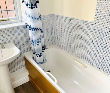 Bramble Close - Photo 2