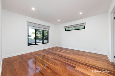 2/8 Fyfe Avenue, RINGWOOD - Photo 3