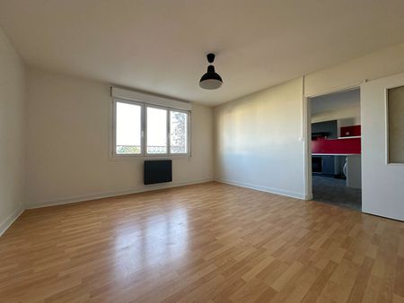 Appartement Angouleme 3 pièce(s) 67.8 m2 - Photo 2