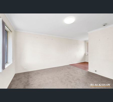 10/25 Macquoid Street, Queanbeyan, NSW 2620 - Photo 5