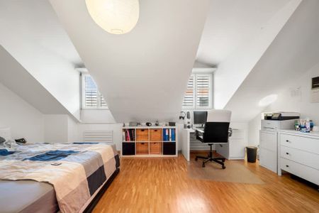 5.5 Zimmer, 148 m², 2. Stock - Photo 2