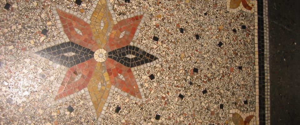 3 ½ Zimmer-Altbau-Wohnung in Gostenhof mit Hohen Decken, Holzböden, VIEL LICHT & RUHE für 1-2 Pers. - Foto 1