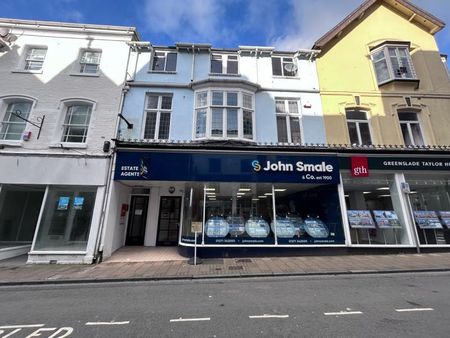 2 bedroom flat to rent - Photo 4